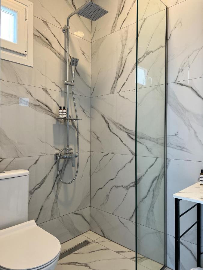 Sithon Diamond Suites Никити Екстериор снимка